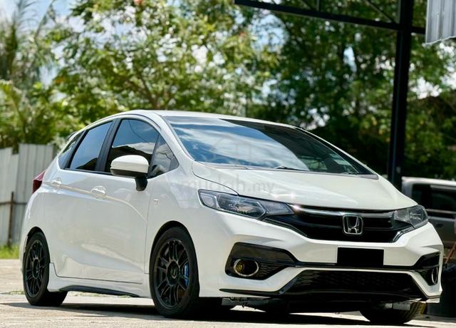 2016 Honda JAZZ 1.5 S (A) FLRS BREMBO 4Pot RECARO - 1