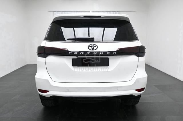 2017 Toyota FORTUNER 2.7 SRZ 4x4 7 SEAT SUV TIPTOP - 5