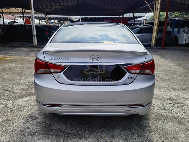 2013 Hyundai SONATA 2.0 (A) SUNROOF - 5