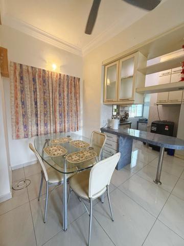 Gambier Heights 1