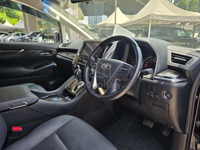 2023 Toyota ALPHARD 2.5 SC Sunroof DIM BSM Rdy Stk - 5