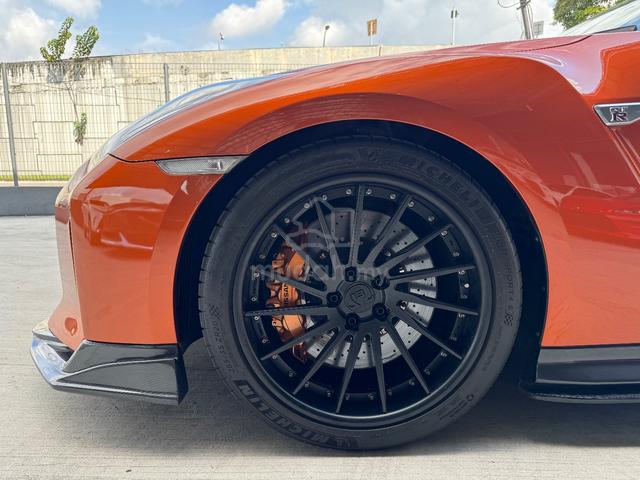 2018 Nissan GT-R 3.8 RECARO S (A) RECON CARBON KIT - 5