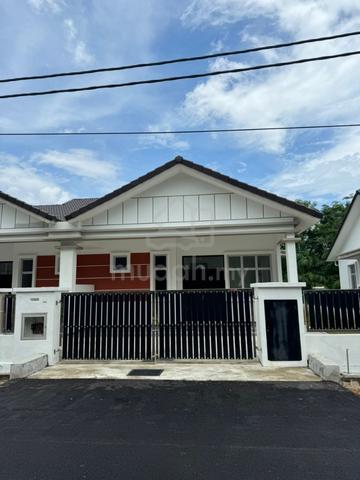 Single Storey Semi-D FOR SALES 1