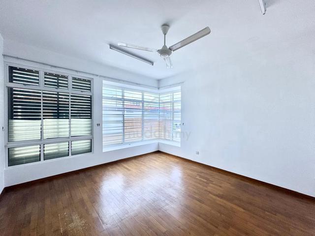Double Storey Cluster House For sale D Grande Bukit indah 4