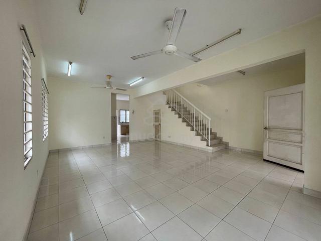 Alam Nusantara Setia alam endlof kitchen cabinet top repaint Klg sel 1
