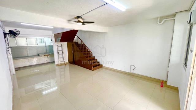 FREEHOLD ‼️ 2.5 Storey Terrace Taman Sinar Segambut KL 1