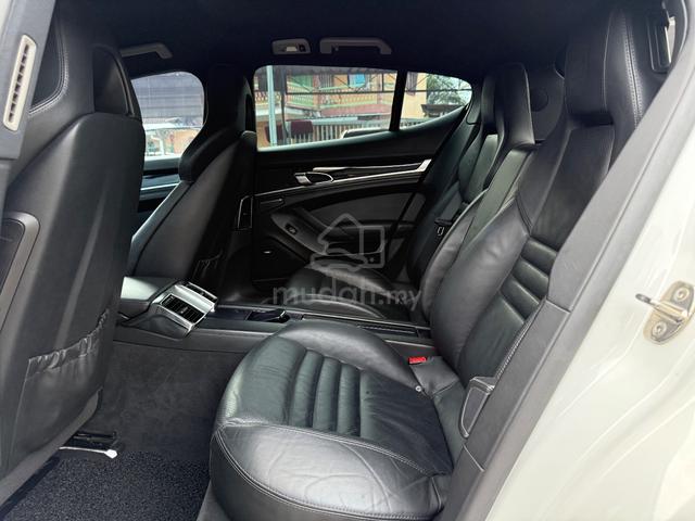 2011 Porsche PANAMERA 4.8 4S 970 (A) OFFER PRICE - 4