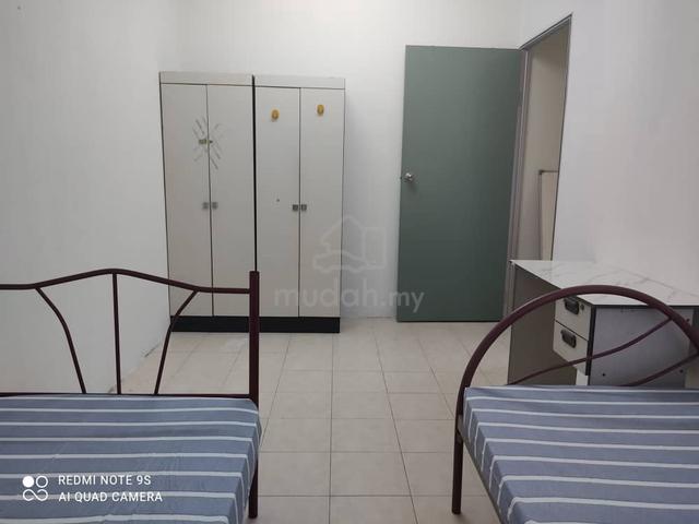 Fully Furnishing Bilik Sewa Perempuan Pusat Komersial Seksyen 7 UITM 1