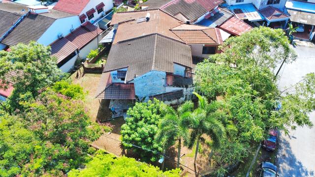 Taman Melawati Jalan A Corner - Freehold Non Bumi Lot Spacious Unit 1