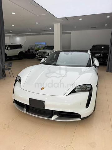 2023 Porsche TAYCAN TURBO Cross Turismo Wagon - 2