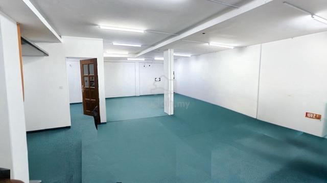 First floor office | Asia City KK | Corner | for rent 1