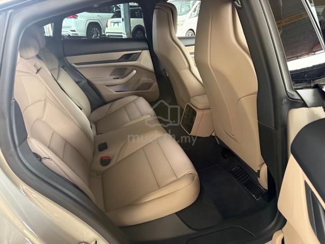 2024 Porsche TAYCAN Sedan S/Roof S/Chrono P/Boot - 5