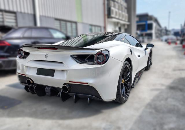 2017 Ferrari 488 GTB 3.9 V8 (A) TIP TOP - 2