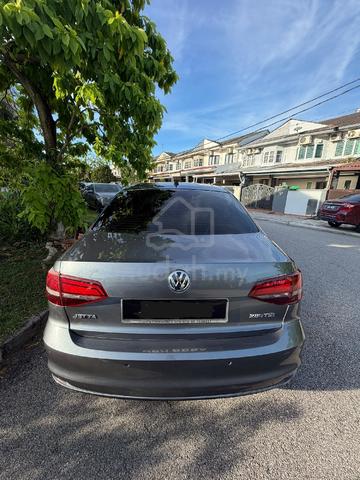 2017 Volkswagen JETTA 1.4 TSI HIGHLINE (CKD) - 2