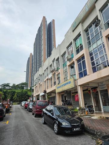 Ground Floor Shop Lot for Sale at Taman Desa Cheras, Kuala Lumpur 1