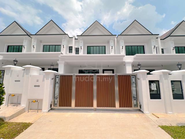 Double Storey Terrace @ South Hills Seri Alam | 4 Bedrooms 4 Bathroom 1