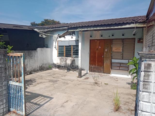 Taman Puteri Gunung 1-Storey For Sale 1