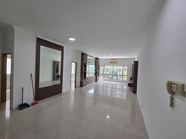 East Lake Residence 1