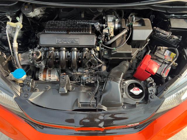 2017 Honda JAZZ 1.5 V (A) - 4