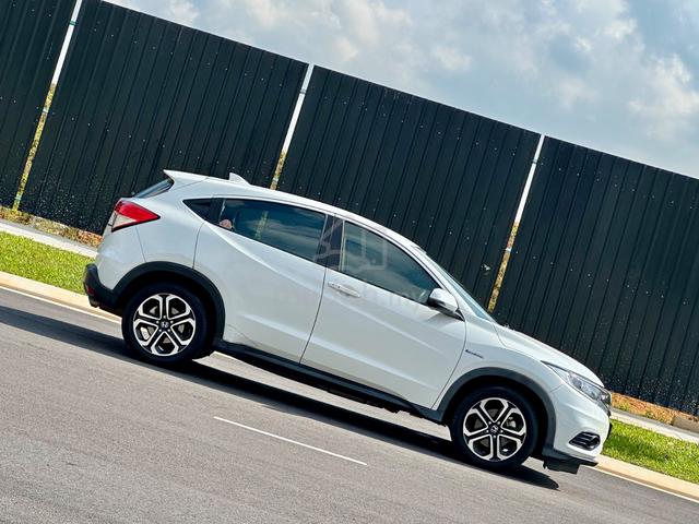 HONDA HR-V 1.5 HYBRID🔥FULL SERViCE RECORD‼️‼️‼️ - 2