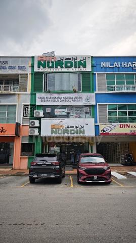Selangor Shah Alam Leasehold Shop Lot For Sale 1