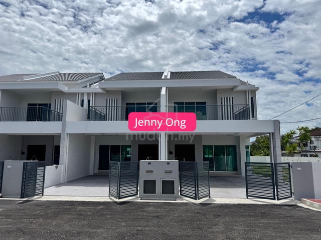 2 Sty House At Tmn Bertam Saujana,Kepala Batas For Sale 1