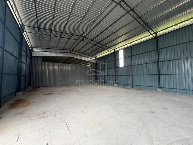 Jawi Warehouse For Rent | 4000sqft | 100Amp | Easy Lorry Access 1