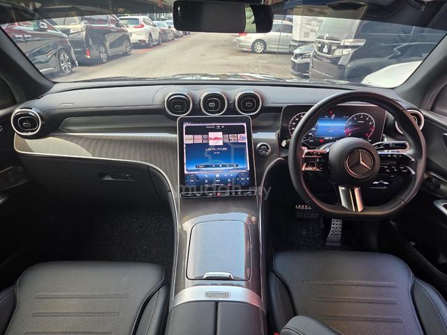 2023 Mercedes Benz GLC300 2.0cc 4MATIC COUPE - 4