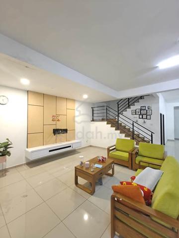 Pekan Nanas Double Storey Terrace Renovated Unit G&G GoodCondition 1