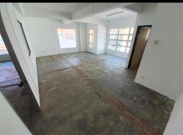 SHOPLOT FOR RENT@Pusat Perniagaan Kepala Batas 1