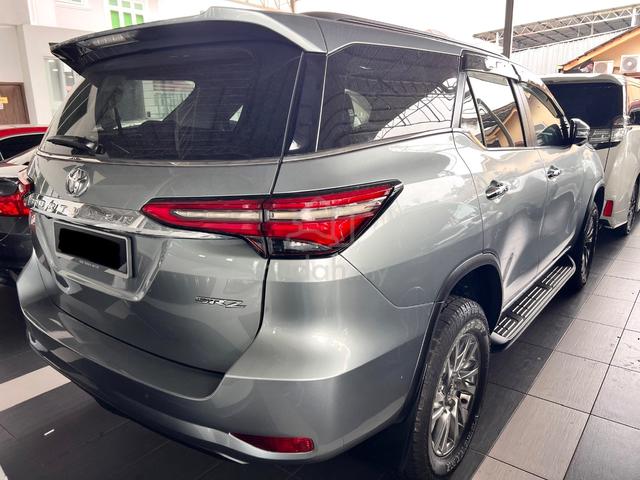 2021 Toyota FORTUNER 2.7 SRZ*SUPER TIP TOP* - 3