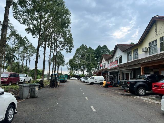 Taman Beringin - 2 Storey Shop For Sale 1