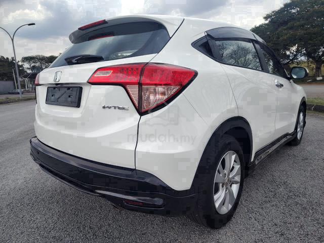 Honda HR-V 1.8 V (A) 1 TEACHER OWNER VERY CLEAN - 4
