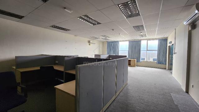 Wisma One Sulaman Office / 2nd floor / Lift / One Borneo / Sulaman 1