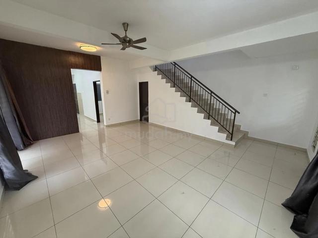 Corner Lot Two Storey Terrace in Mawar Gardens, Prima Beruntung 1