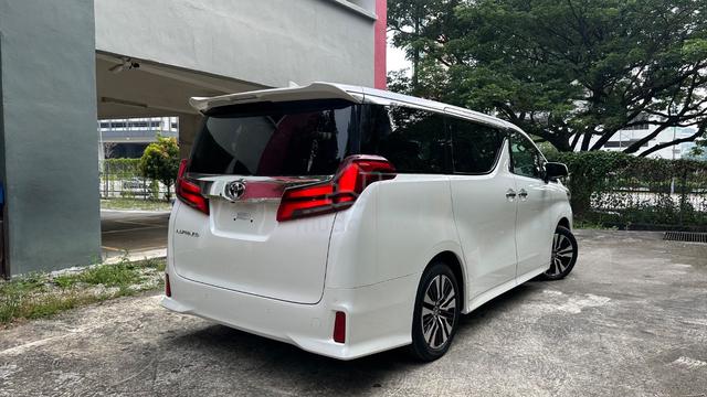 $180k Dim BSM 2021 Toyota ALPHARD 2.5 SC GRD 4.5B - 2