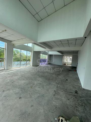 Mutiara Rini 1st Floor Shoplot Corner Lot @ Jalan Utama 1