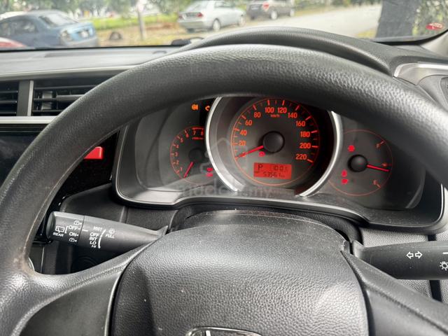 2016 Honda JAZZ 1.5 S (A) - 5