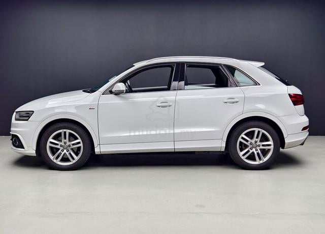 MIL 84k Audi Q3 2.0 TFSI QUATTRO S-LINE FSR WRTY - 4