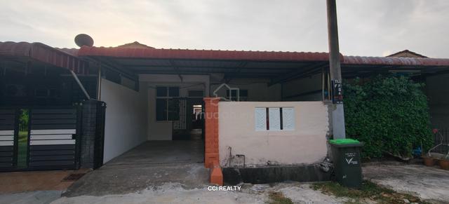 Single Storey Terrace Taman Universiti jaya Semeling Bedong Open Facin 1