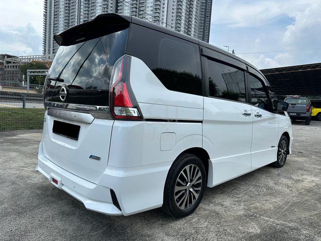 Nissan SERENA HYBRID PREMIUM HIGHWAY STAR F/SER FW - 2