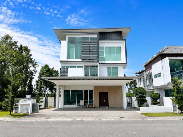 CORNER LOT 💥 3 Storey Bungalow Evergreen Garden Residence Cyberjaya 1