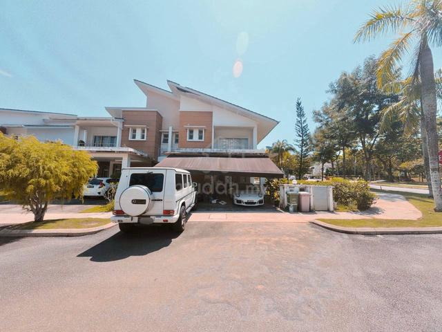 CORNER LOT Double Storey Semi D Presint 15 Putrajaya 1