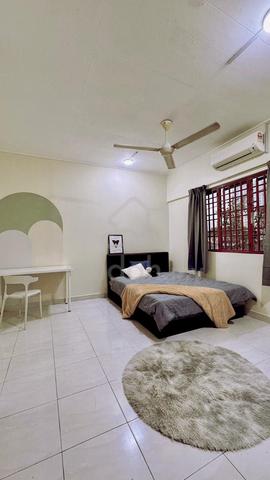 Master Room at Sunway Tunas 1