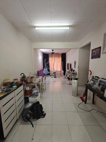 Rumah Pangsa Permas Jaya 1