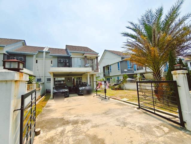 Huge Land Semi-Detached 2 Storey Alam Suria Bandar Puncak Alam 1