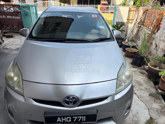2011 Toyota PRIUS 1.8 (HYBRID) (A) - 3