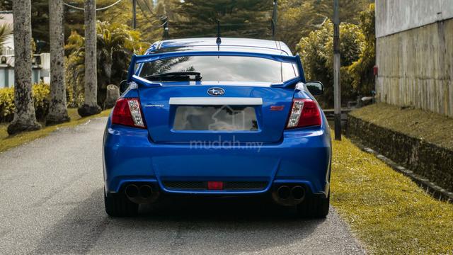 2010 Subaru IMPREZA 2.0 WRX STI (M) - 4
