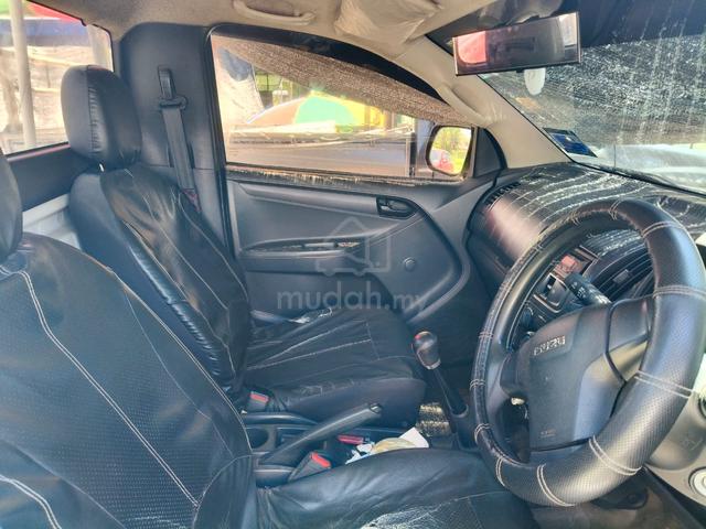 2019 Isuzu D-MAX 2.5 4X4 SINGLE CAB TFR54JSR-RAYN - 5