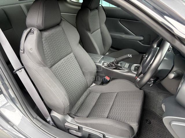 2022 Toyota GR86 2.4 SZ (M)/13K KM - 5